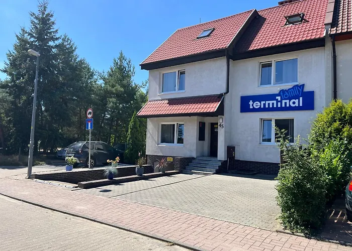 Terminal Family Airport Πόζναν