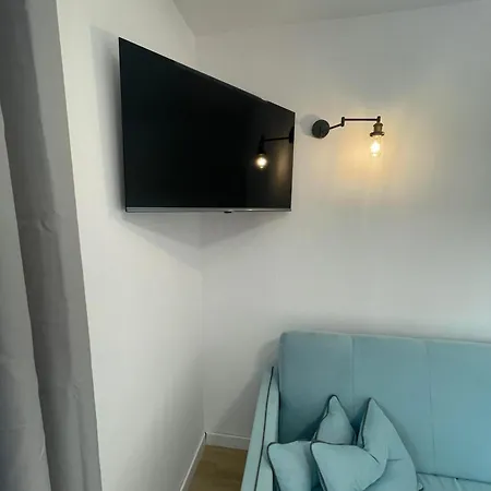 Terminal Family Airport Vandrerhjem *