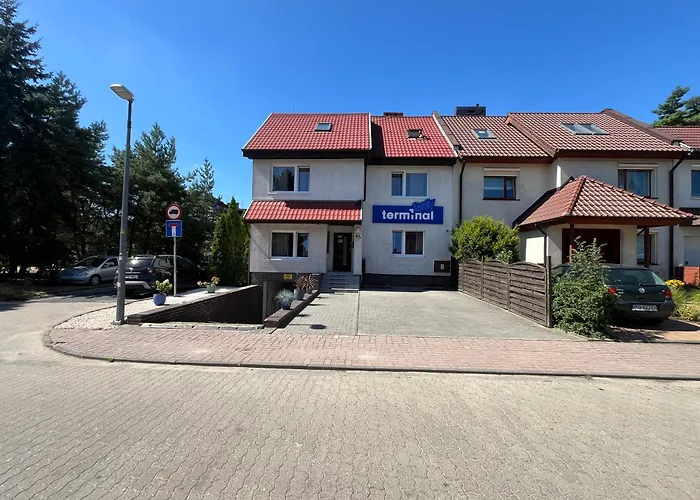 Terminal Family Airport * Познань