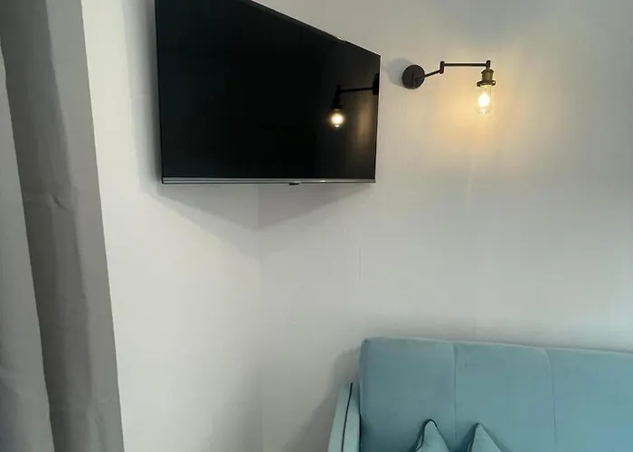 Terminal Family Airport Хостел *